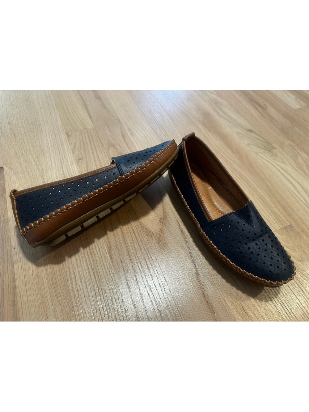Patrizia by Spring Step Navy Blue Perforated Pavri Slip-On Loafers Size 6 - Picture 10 of 10
